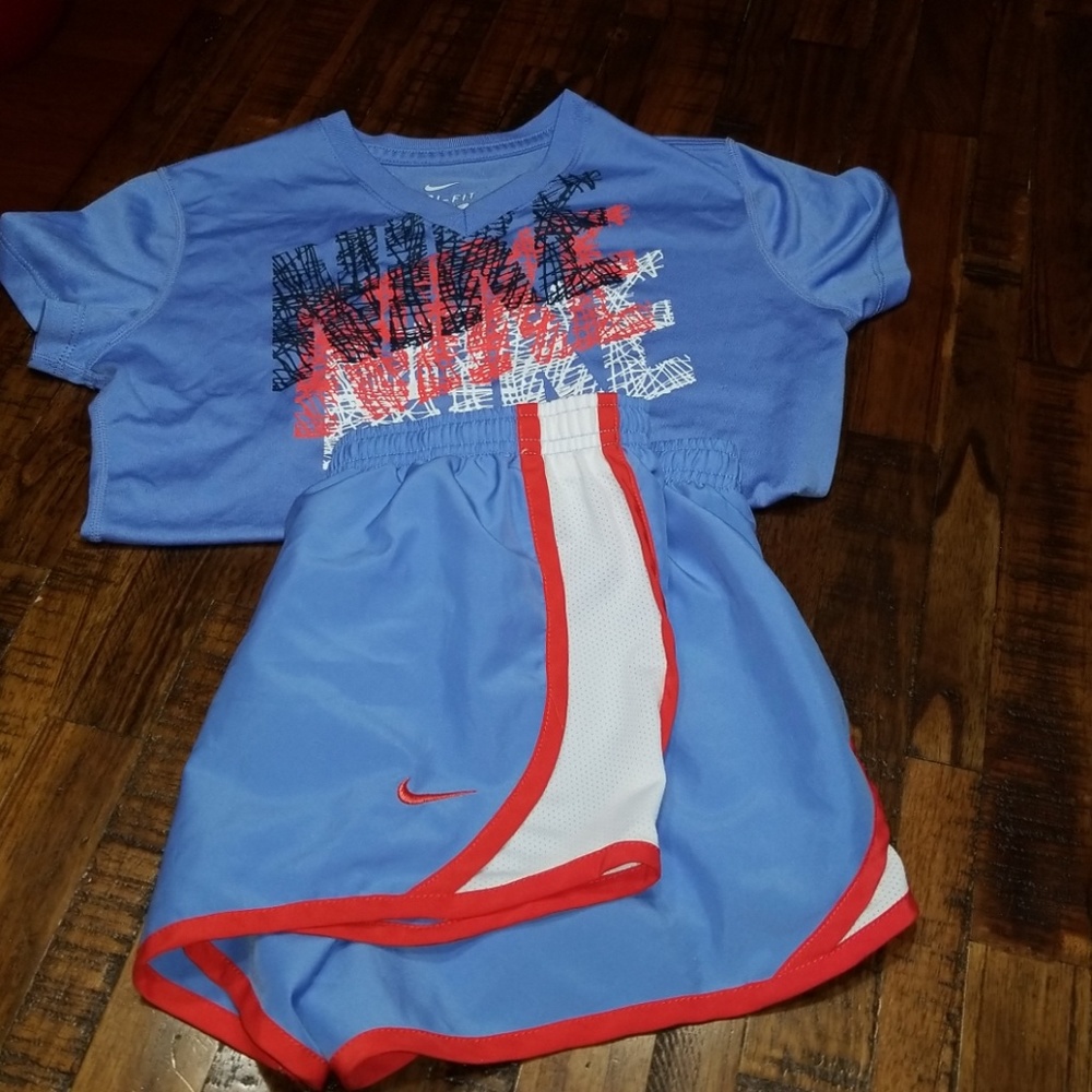 Nike dry fit short set